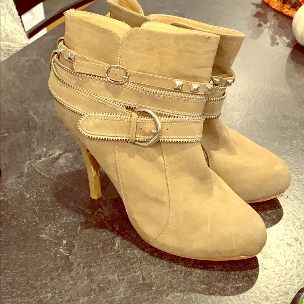 Lightly worn taupe boots